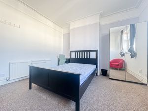 Photo 6- click for photo gallery